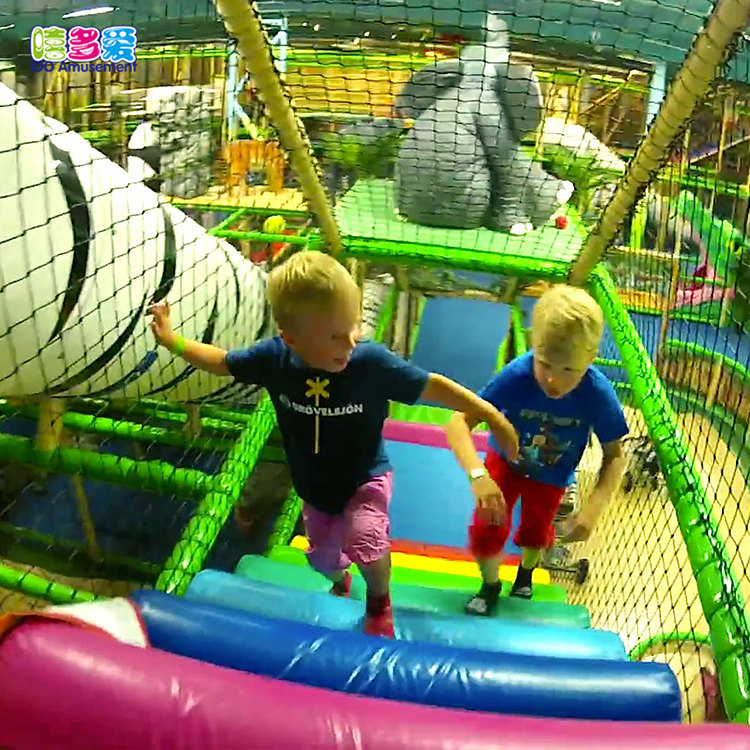 Forest Theme Kids Plastic Treehouse Indoor Playground Equipment Maze